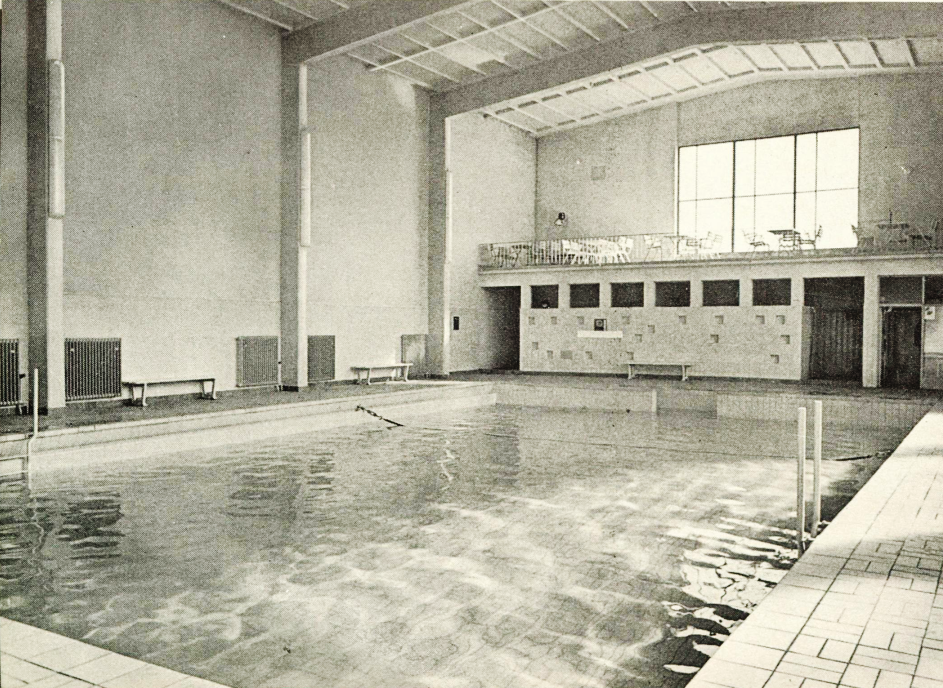 Figure 9: Hallenbad, erbaut 1955.